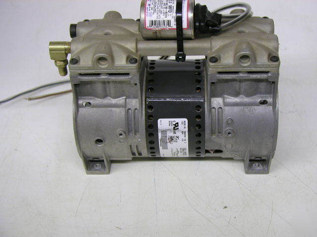Rietschle thomas 2660-CE32 vacuum pump