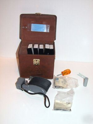 Drager model 31 gas detector w/case and detector tubes