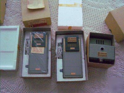 Ham radio, pagers, e.f johnson antique pager set.