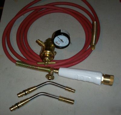 Lenox air / acetylene kit,with 1/4 & 1/2 in tips 