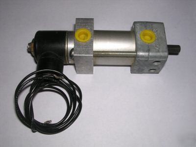 New control line air cylinder & solenoid valve, 1-1/8