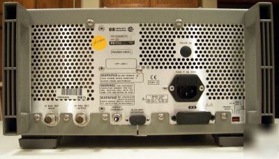 Hp 8648A rf signal generator
