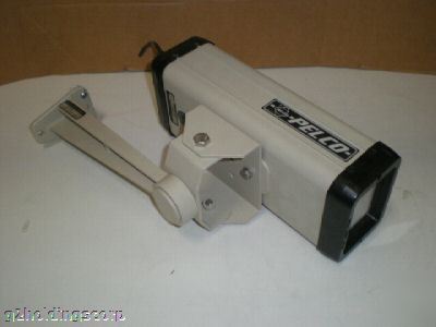 Pelco EH3010 security camera enclosure w/ camera