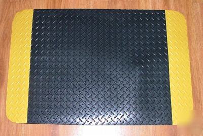 Diamond plate work bench anti-fatigue mat 2'X3'