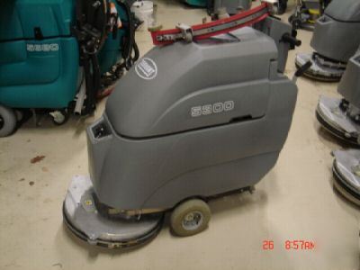 Nobles tennant 5300T 20INCH floor scrubber 