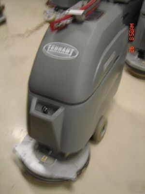 Nobles tennant 5300T 20INCH floor scrubber 