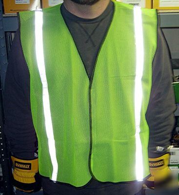 Safety vest green mesh â€“ 1â€ silver tape lot of 5 vests