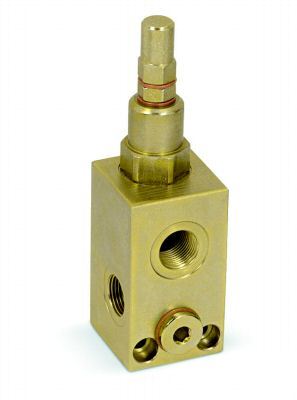 Hydraulic relief valve in line 3/4