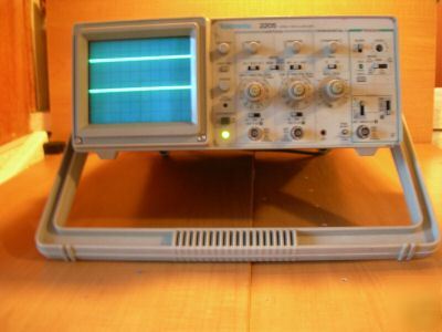 As is tektronix 2205 20 mhz oscilloscope