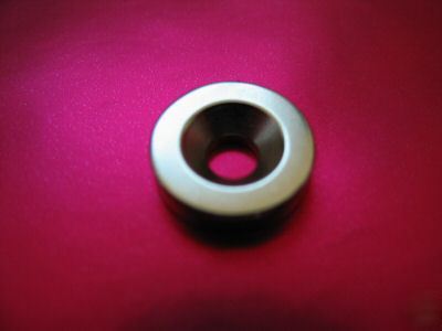 100COUNTERSUNK neodymium 20X5MM the magnet with a hole 