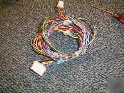 Whelen 9M power supply strobe cable harness
