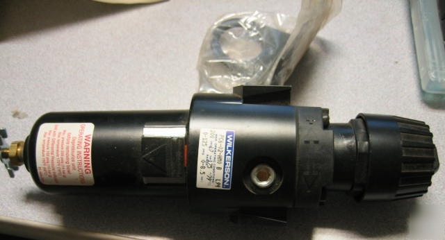 Wilkerson precision pressure regulator PC6-02-HM0 b