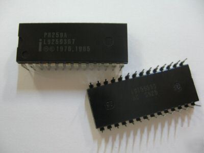 12PCS p/n P8259A2 ; integrated circuits