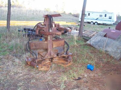 14 inch fell-a-buncher tree shear -skidsteer attachment