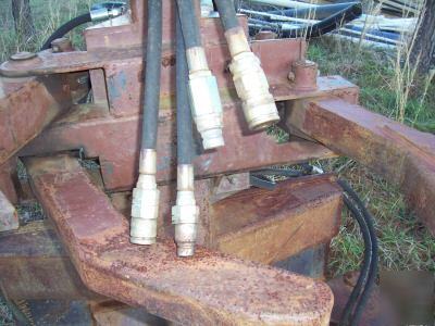 14 inch fell-a-buncher tree shear -skidsteer attachment