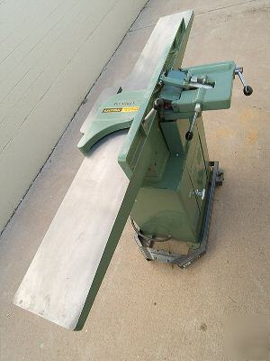 General 8