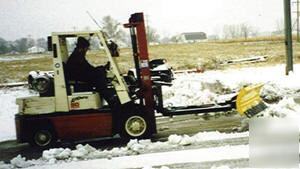 New forklift mounted snow plow blade 