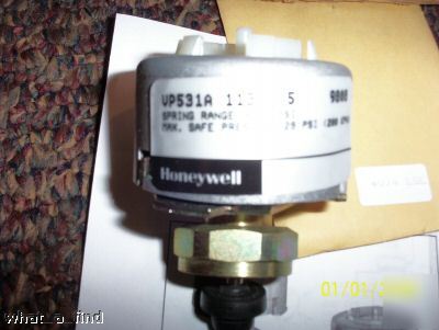 New honeywell air valve panel mounting kit VP531A 20353