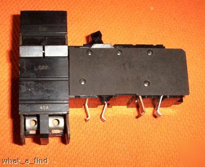 New square d xo breaker 240 2 p 40 a culter hammer nos