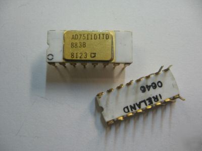 1PC p/n AD7511DITD883B ; gold mil integrated circuit