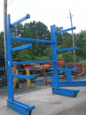 Cantilever storage rack