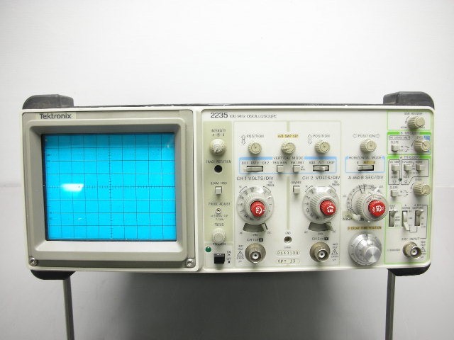 Tektronix 2235 100MHZ oscilloscope 2 channel