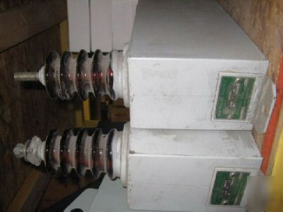 2 ge protective electrical capacitors 9L18 