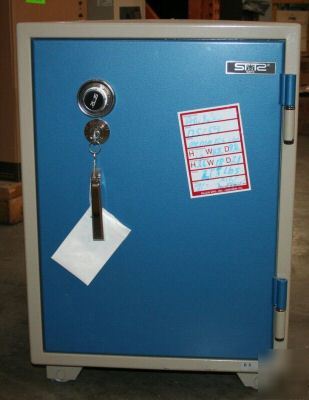 Amsec DS159 one hour fire star data/media safe