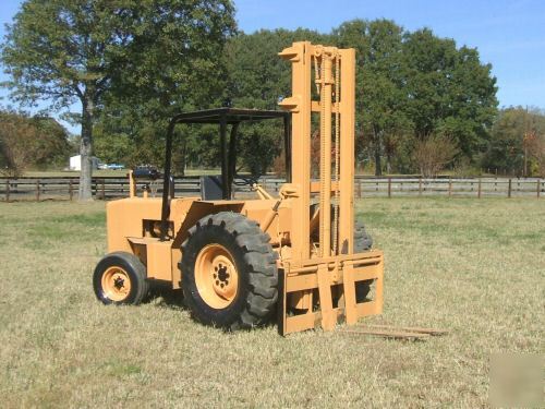 Kd manitou 6000LB rough terrain forklift
