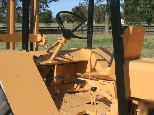 Kd manitou 6000LB rough terrain forklift