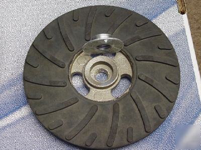 7 inch sanding disc with backing pad