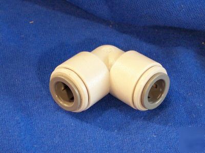 Polyconn PC65G-6 push in fitting 3/8 (5 each)