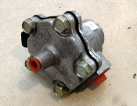 New asco aluminum diaphram valve 8353C33 