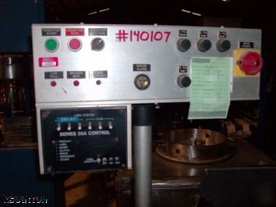 Accraply pressure sensitive labeler
