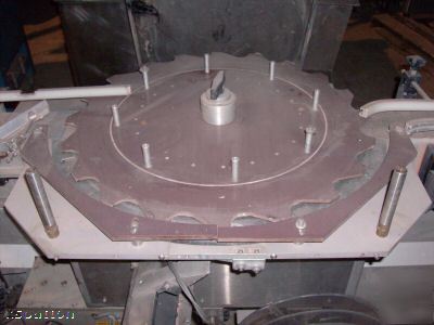 Accraply pressure sensitive labeler