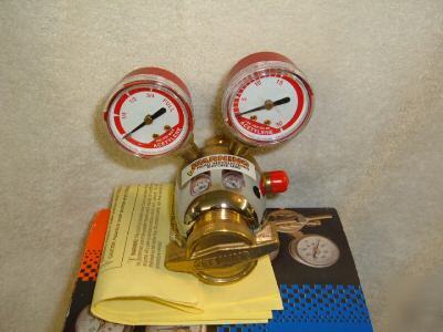 Acetylene dual gauge regulator uniweld #RSMC2B