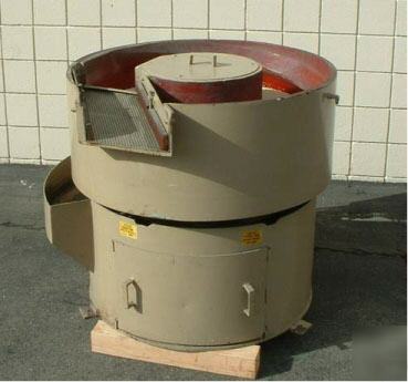 Used vibetech 4 cu. ft. vibratory deburring machine