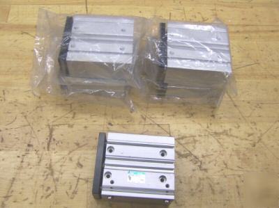 New ckd pneumatic cylinder, p/n: stsm-2550 ~ ~surplus~