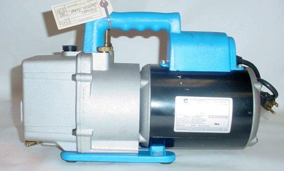 New robinair electric r-12 cooltech vacuum pump