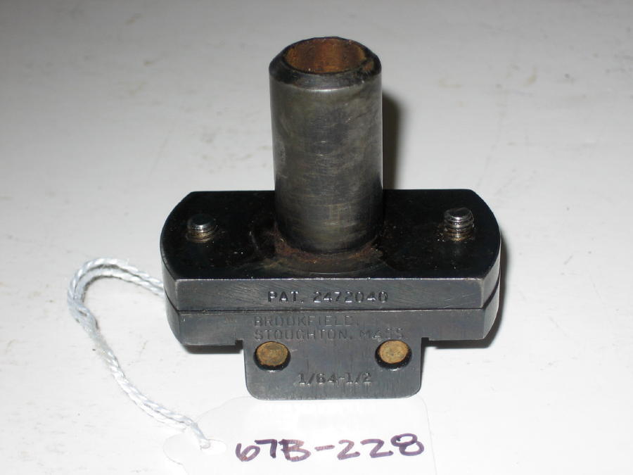 Brookfield adjustable tool holder