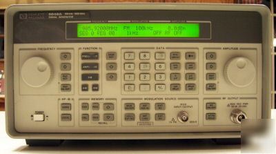 Hp 8648A rf signal generator