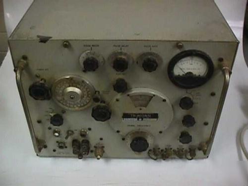 Signal generator model ts-403U/b