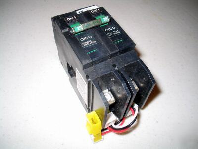 Cutler hammer GHBS2020D 20A 2P circuit breaker ghb