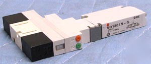 New smc VQ1301N-5 five port solenoid valve 