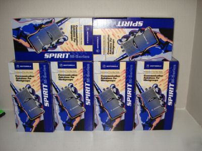 6 motorola spirit MU11C xtn uhf radios 