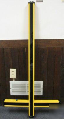 Smartscan light curtain model 51028APT2