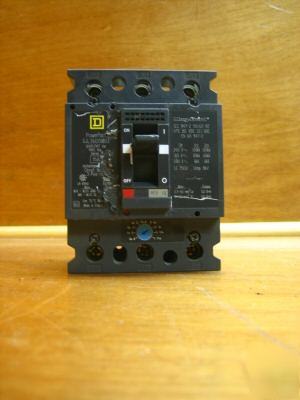 Square d circuit breaker GJL36030M04 30 amp 30AMP 30A a