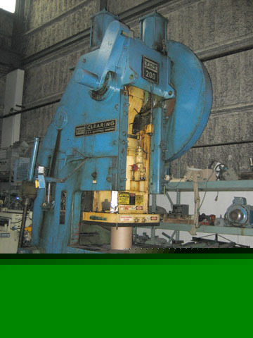 Clearing 200 ton obi press