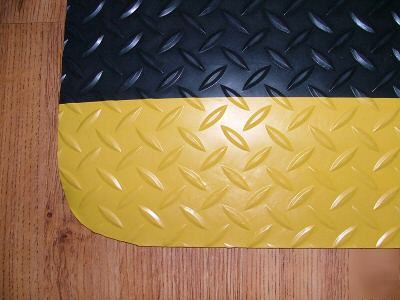 Diamond plate work bench anti-fatigue mat 2'X3'