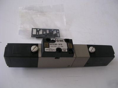 Smc solenoid air valve, 3 position NVFS2300-5FZB, 24VDC